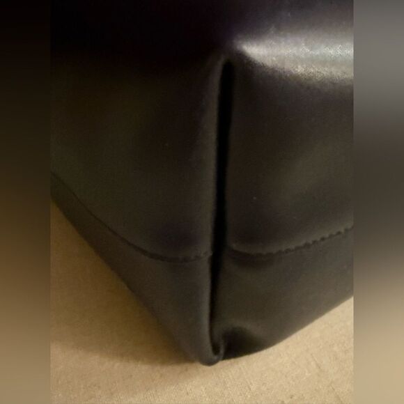 Anya Hindmarch Ebury Eyes Tote Bag in Navy Leather NWT - Picture 11 of 13